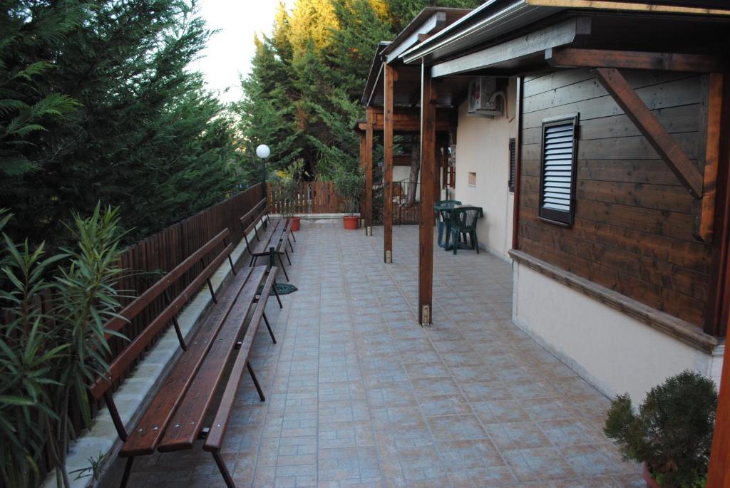 La Casetta Dei Sogni D'Oro Castellana Grotte Extérieur photo